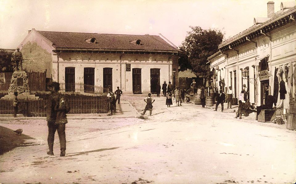 Monumentul Eroilor din Harsova