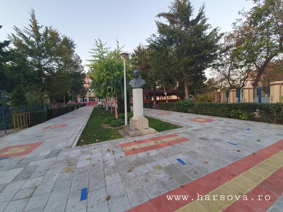 Liceul Teoretic Ioan Cotovu din Harsova