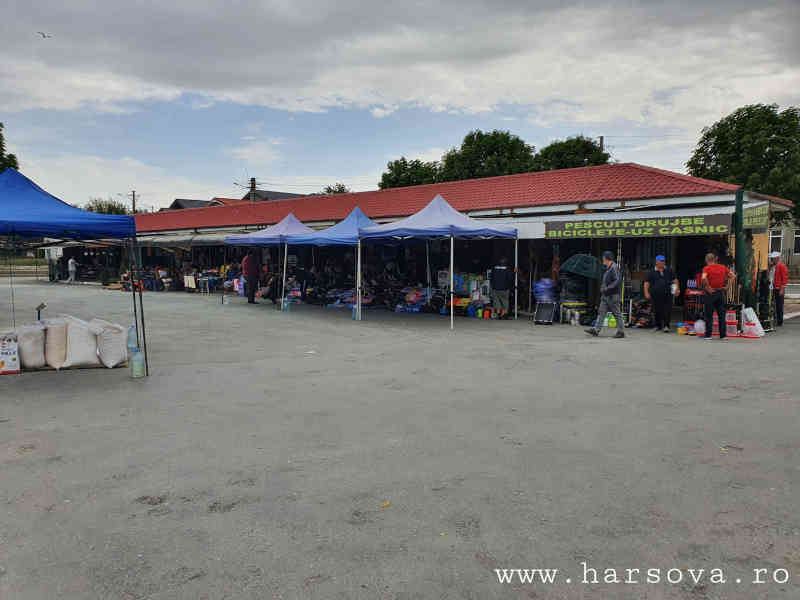 Primaria Harsova amenajeaza tarabe in spatele pietei agroalimentare din Harsova